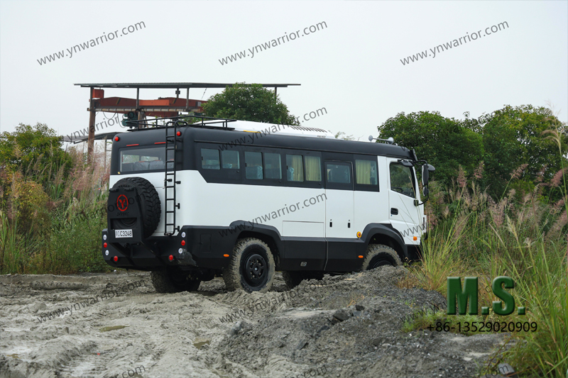 Dongfeng 4x4 off-road bus driving in quarry