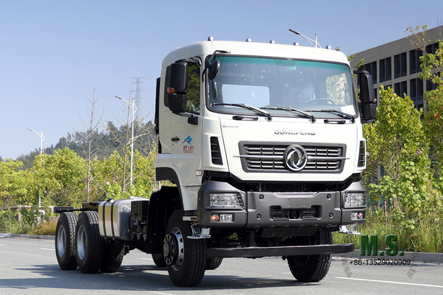 6*6 Off Road Chassis With Rear Eight Wheels Dongfeng Flat Head One-and-a-half Rows Truck Chassis Export Special Vehicle