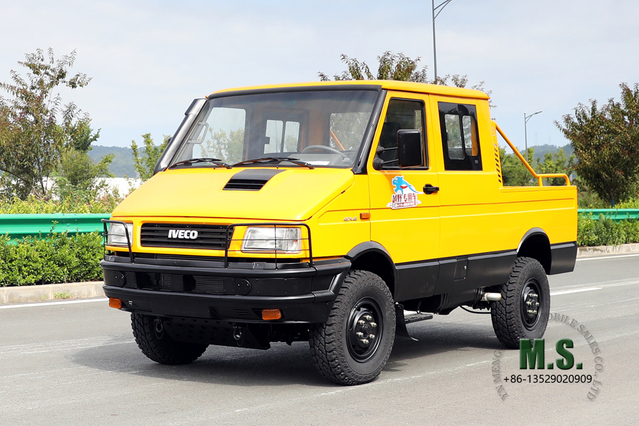 4WD Iveco Minivan Double Row Cab _3T Small 6-seater Mini Off-road Truck_Classic Iveco 2045 Conversion Model