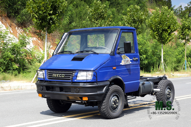 Blue Four Drive Iveco Small Off Road Chassis Short Head Multifunctional Chassis Export Special Vehicle Chassis