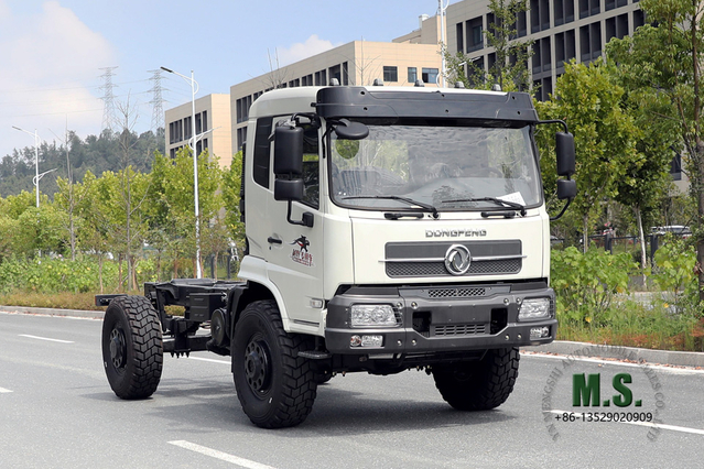 Dongfeng 4*4 Off Road Chassis White Tainjin Flat Head one-and-a-half Row Vehicle Chassis