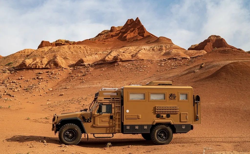 m-hero expedition truck