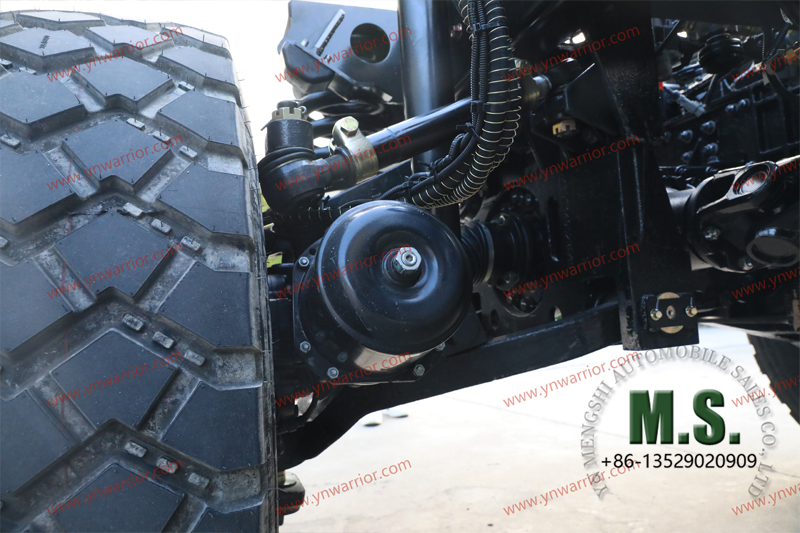 details perspective of stabilize bar on double wishbone independent suspension rolling chassis