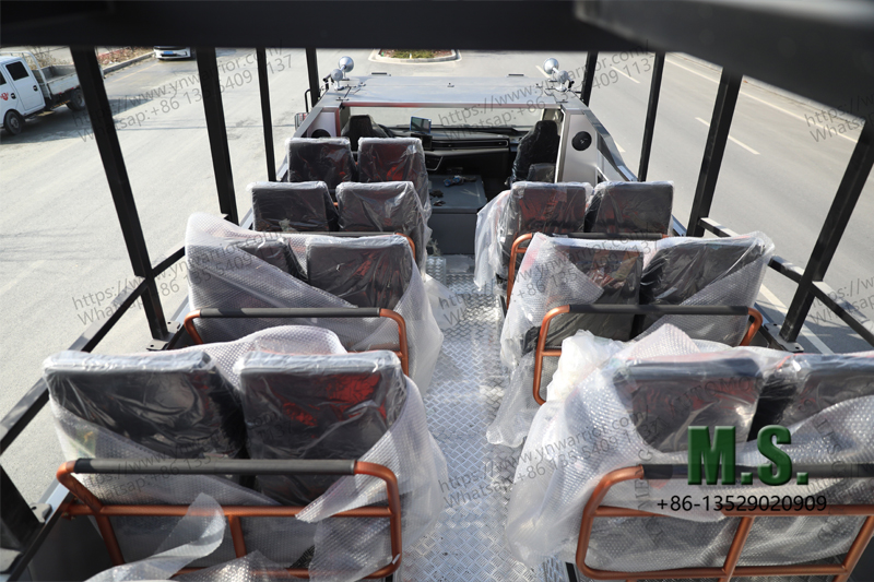 6x6 desert cruiser bus seats