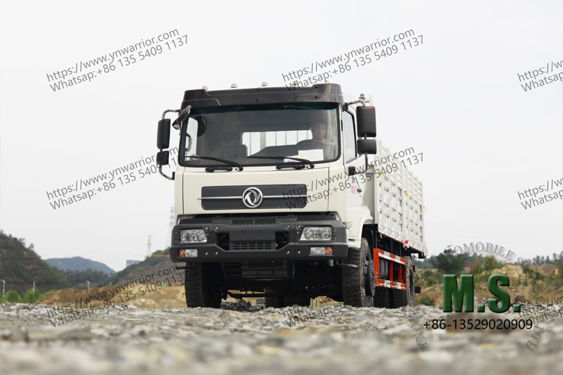 Dongfeng catgo truck in moving wild, 16-ton gross wegith