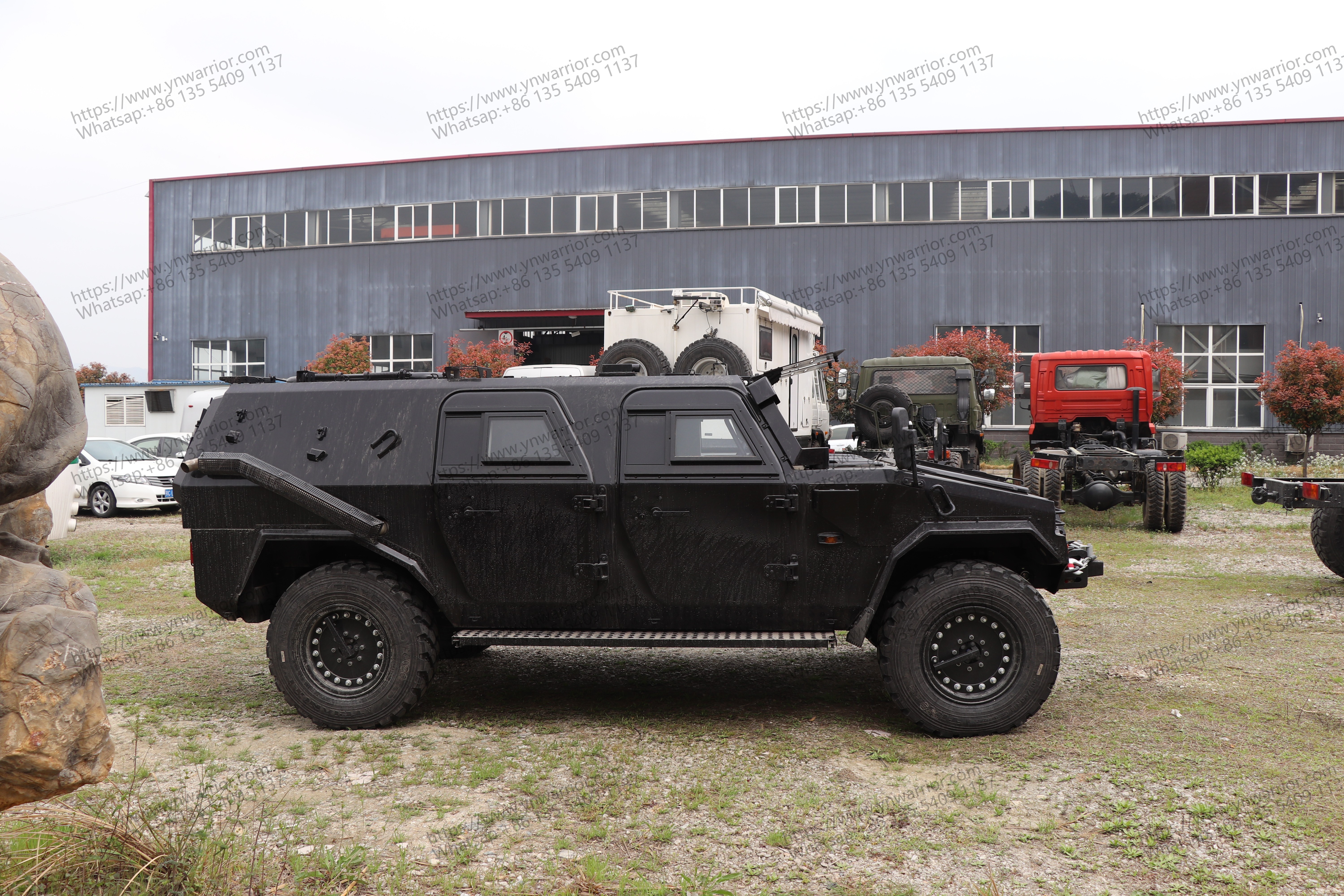 chinese military vehicle side perspective