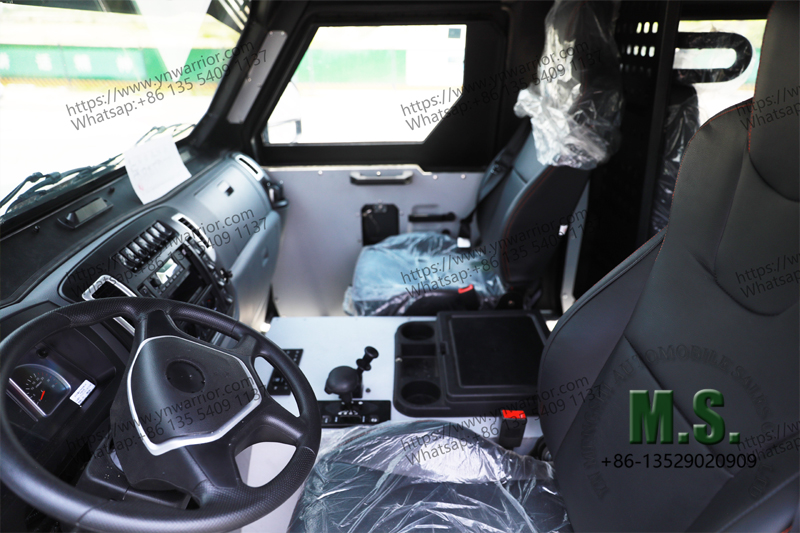 4x4 off-road armored pick-up 360 degree camera system