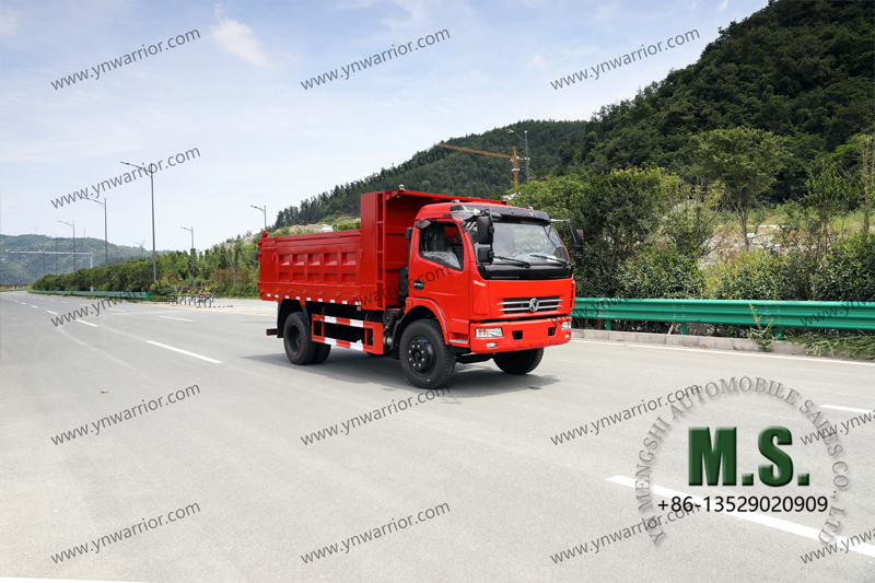 Dongfeng 4x2 small dump truck