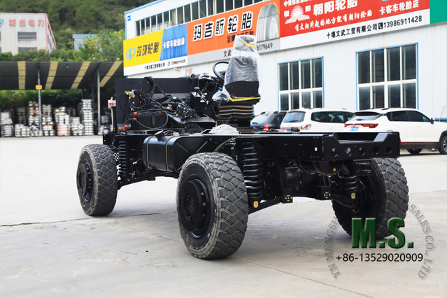 330-horsepower 13-ton Gross Weight Independent Suspension Rolling Chassis_Military Standard, Cummins Engine, Allison Automatic Transmission, Front And Rear Double Wishbone, with Whole Set of Parts