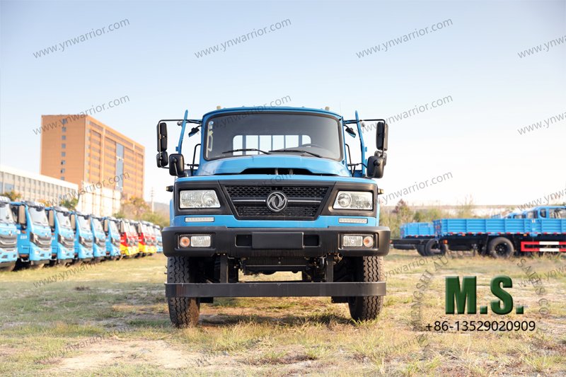 Manual transmission (MT) cargo truck training vehicle cab