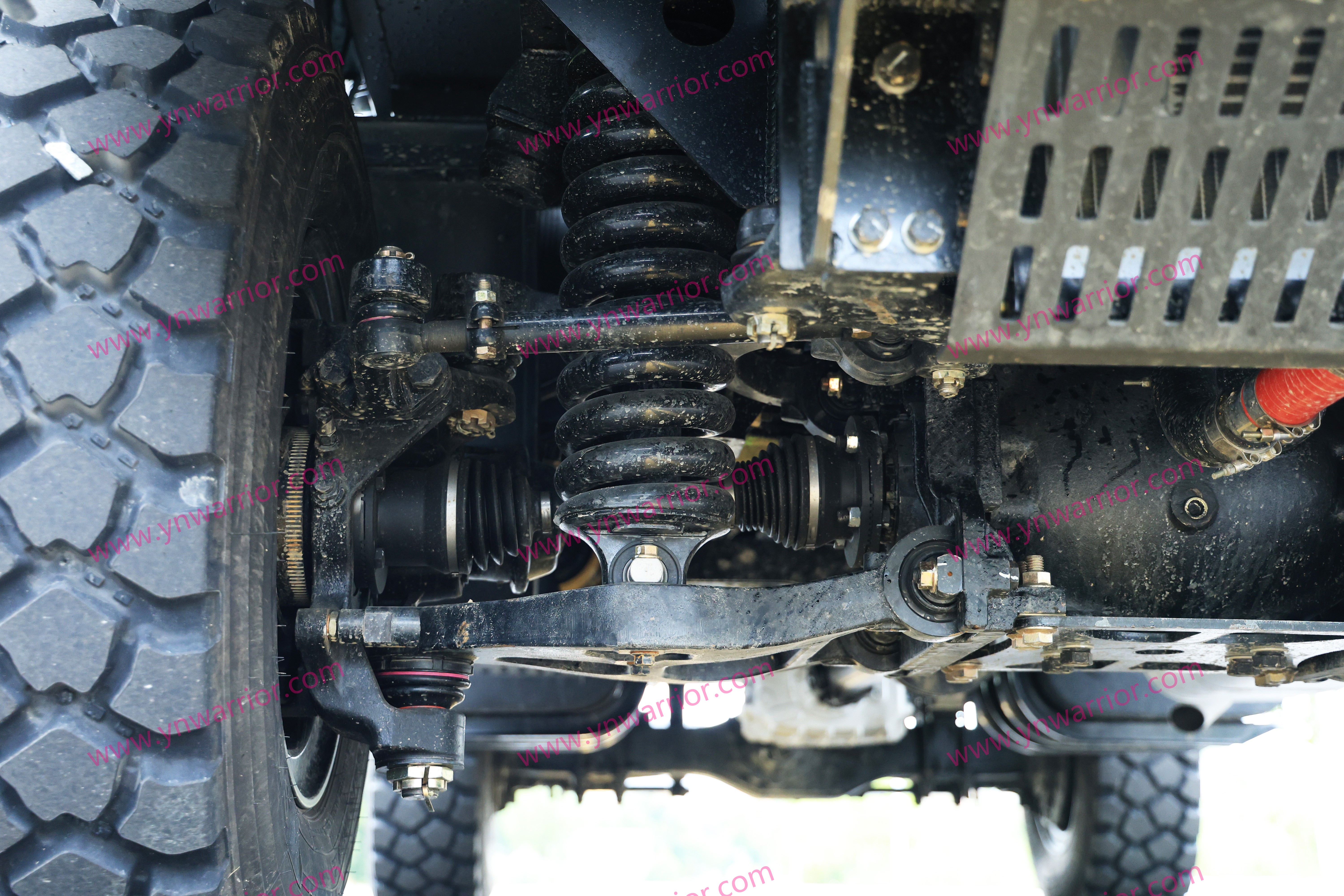 front double wishbone independent suspension of