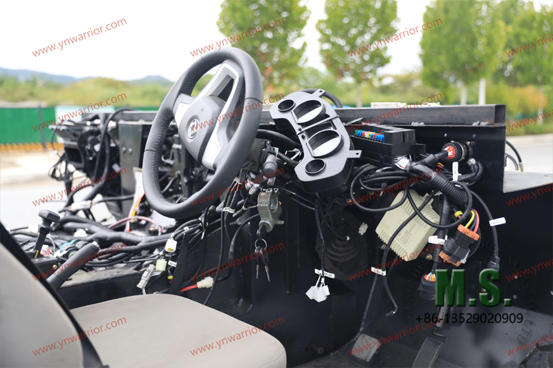 right hand drive front and rear doulbe wish bone rolling chassis