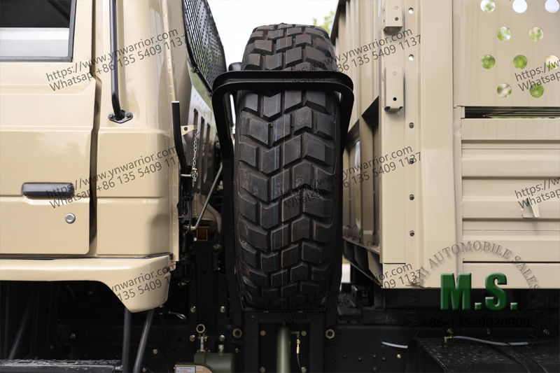 6x6 troops carrier truck, spare tyre between cabin and cargo box