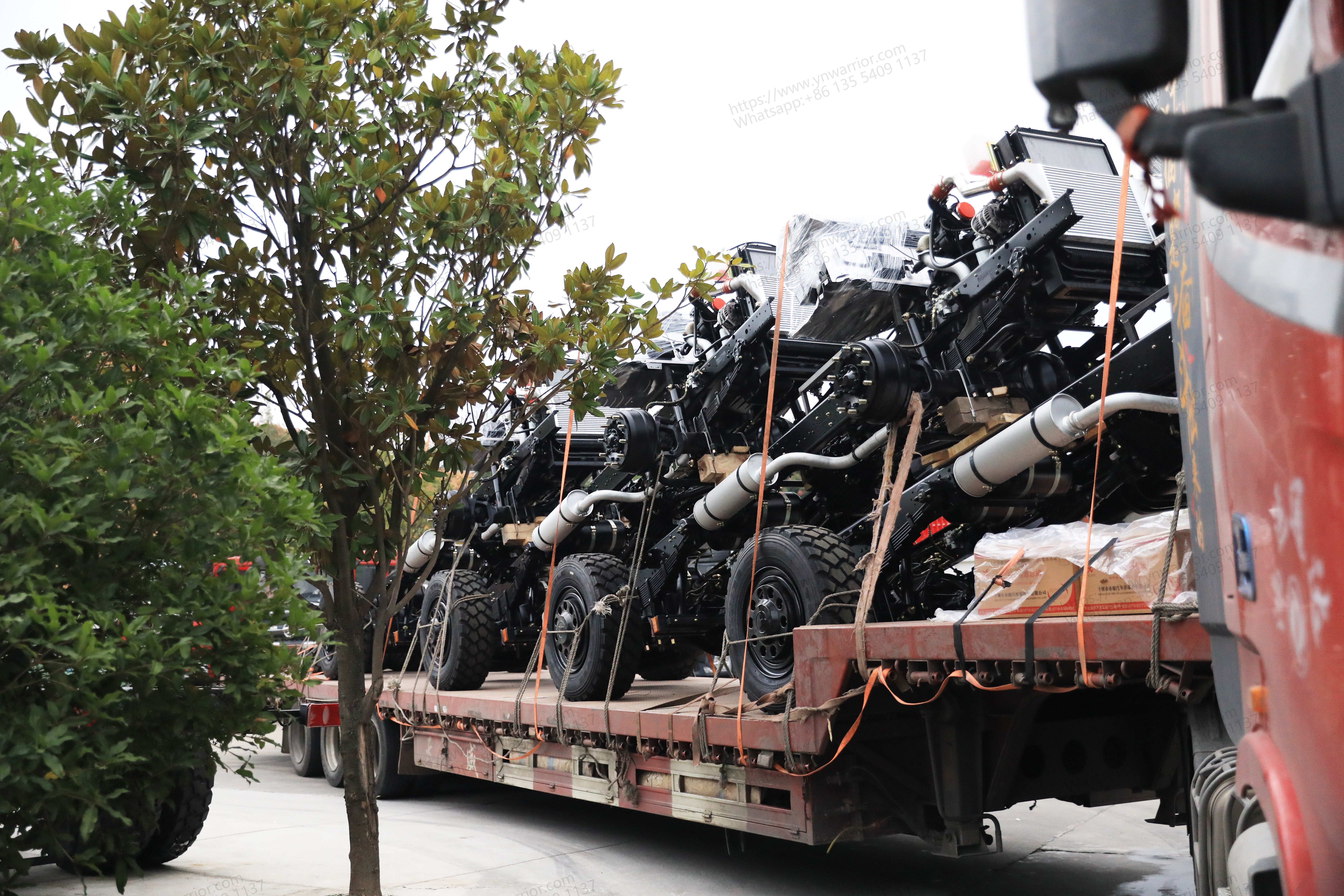 bare chassis on logistics tractor truck