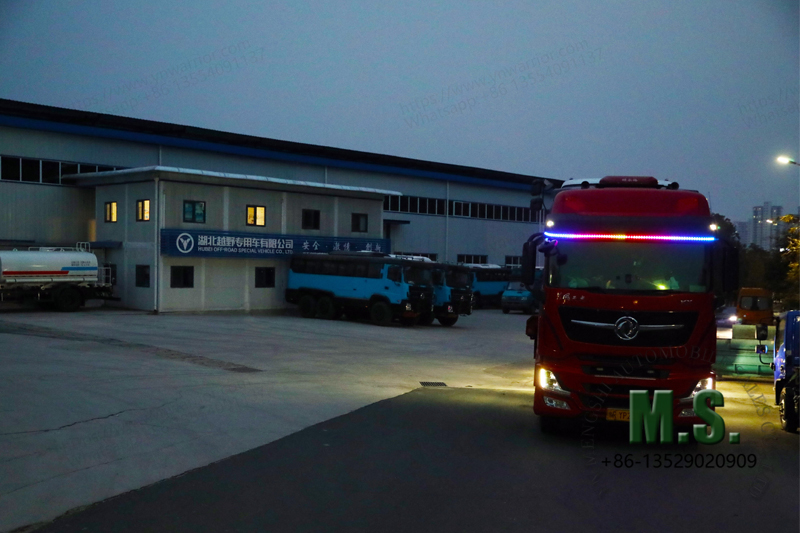 6X6 bus shipping beautiful lights on tractor truck cabin