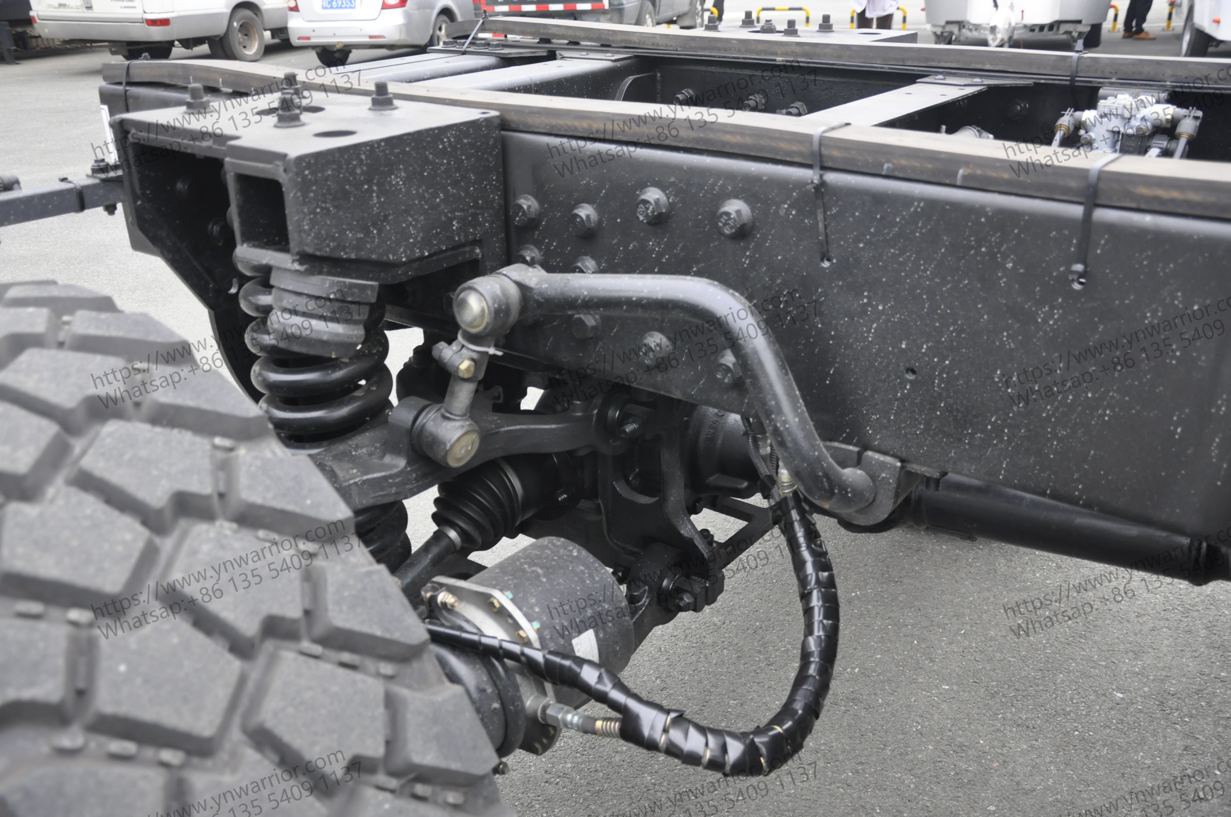6X6 Independent suspension armored chassis details