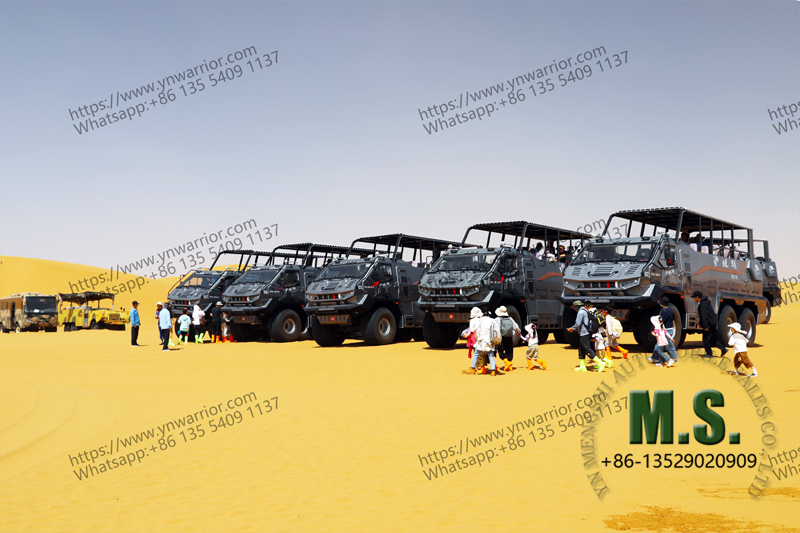 Desert surfing off-road bus fleet