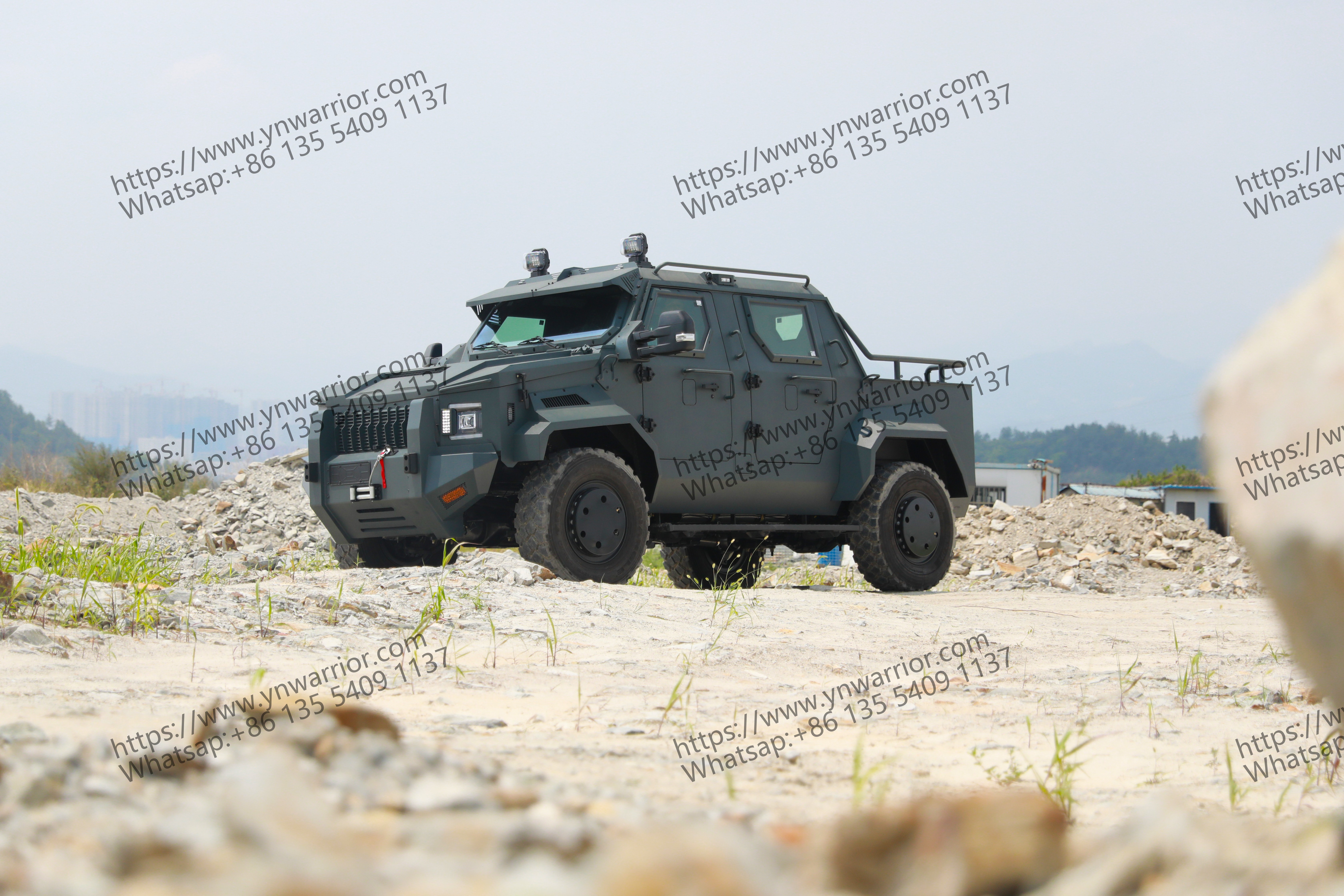 4x4 armored pick up automatic transmission on grass