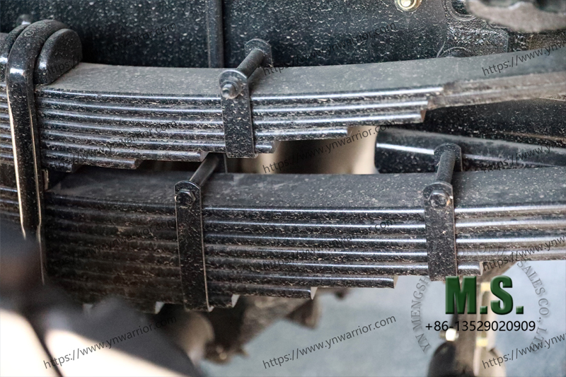 Dongfeng 4x4 truck double and multiple layers of leaf spring