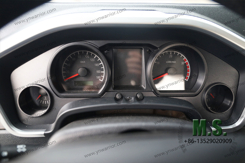 Dongfeng Mengshi 4x4 off-road chassis with cab dashborad