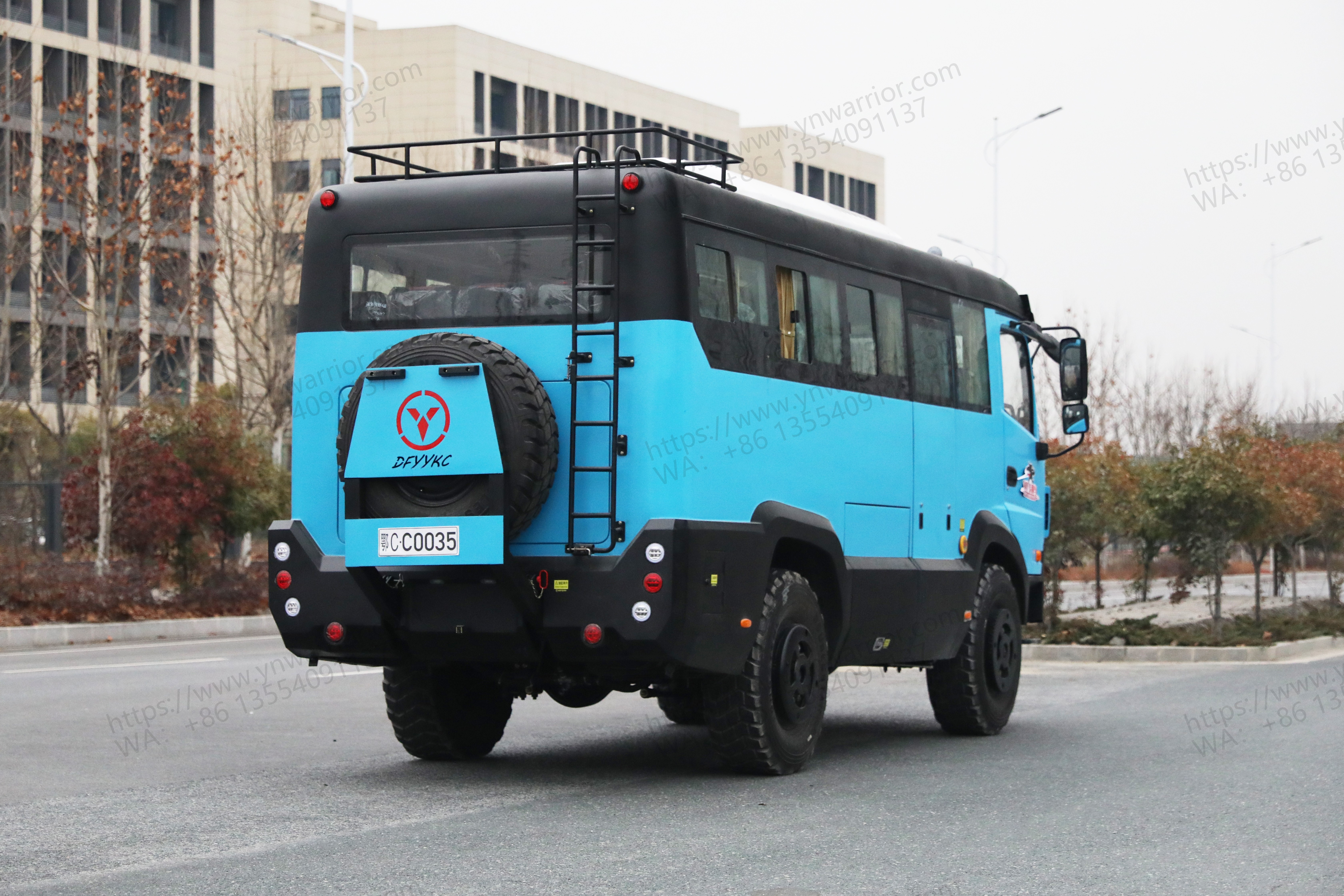 dongfeng off-road bus rear