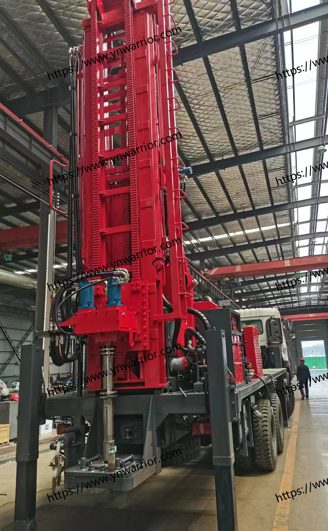 very big oil drilling truck Dongfeng China reall footage