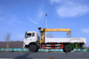 4*4 6.3-ton White Dong Feng Truck-mounted Crane Transport Vehicle,WeiChai WP6.210E32，210-horsepower 18-ton Gross Weight，Eight Gears ,Manufacturer Direct