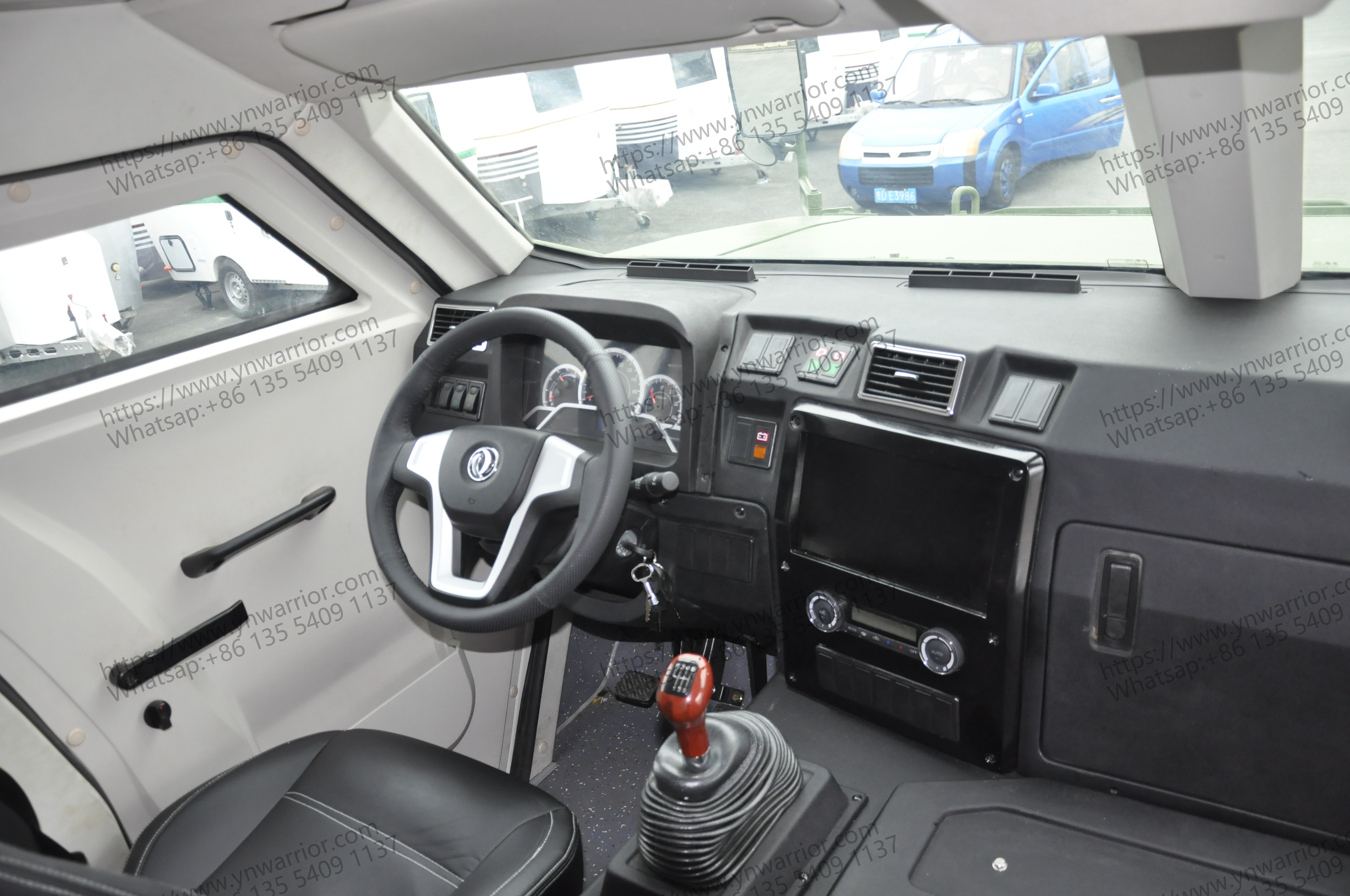 6X6 Independent suspension armored chassis cabin