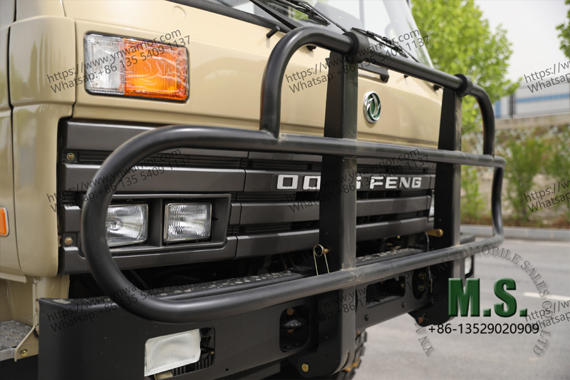 6x6 troops carrier truck with front bumper