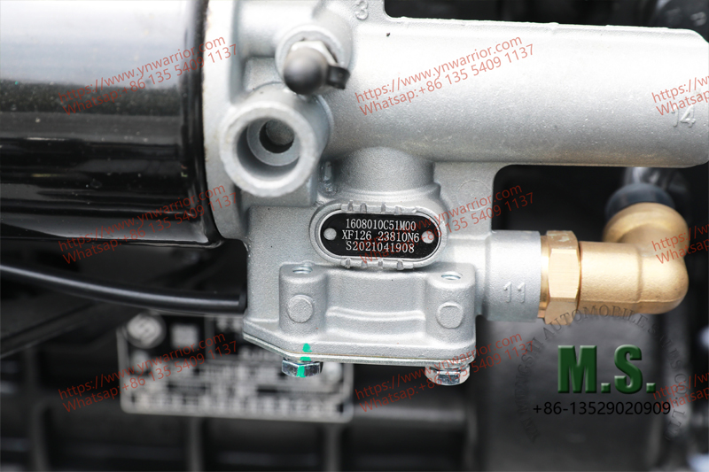 model of automatic transmission in chinese military off-road chassis
