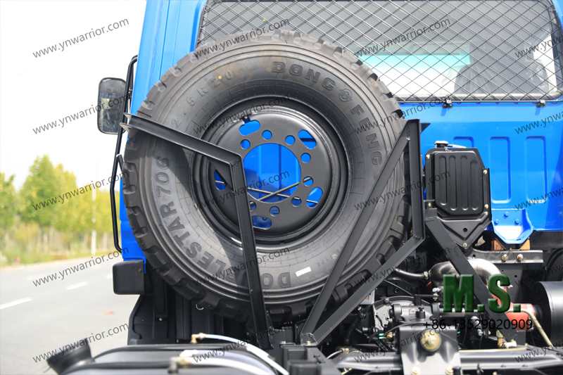 spare tyre behind the cab Chinese Dongfeng truck