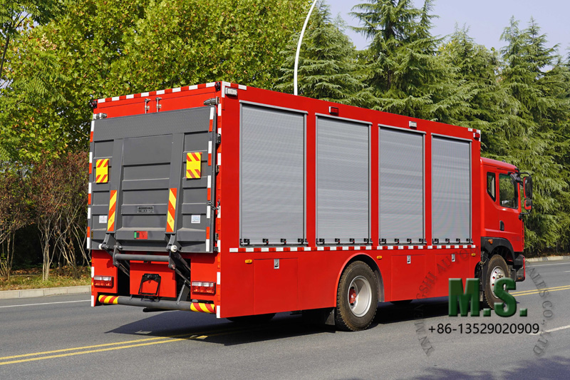 multifunctional fire truck