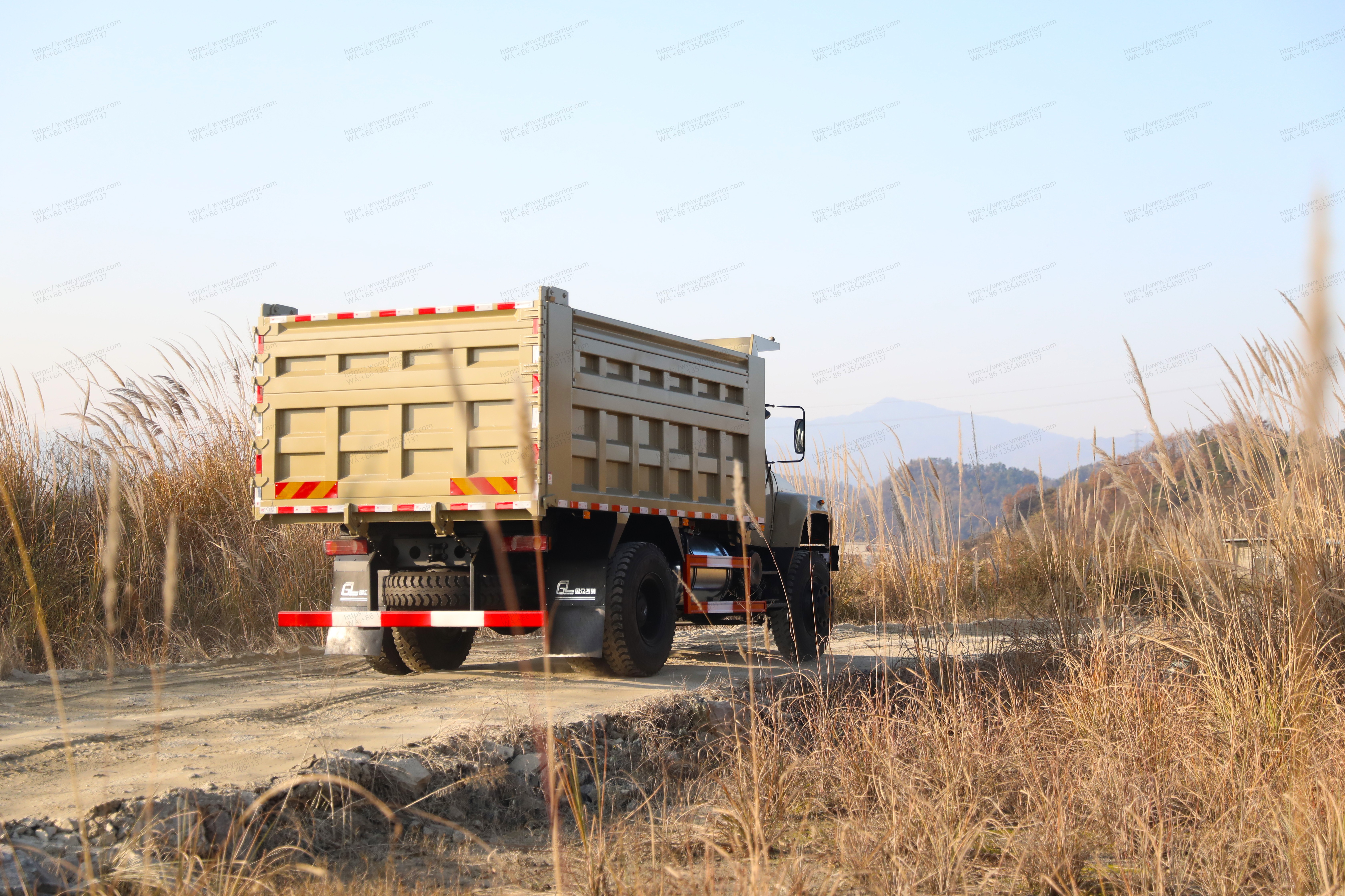 dongfeng 4x4 off-road dump truck