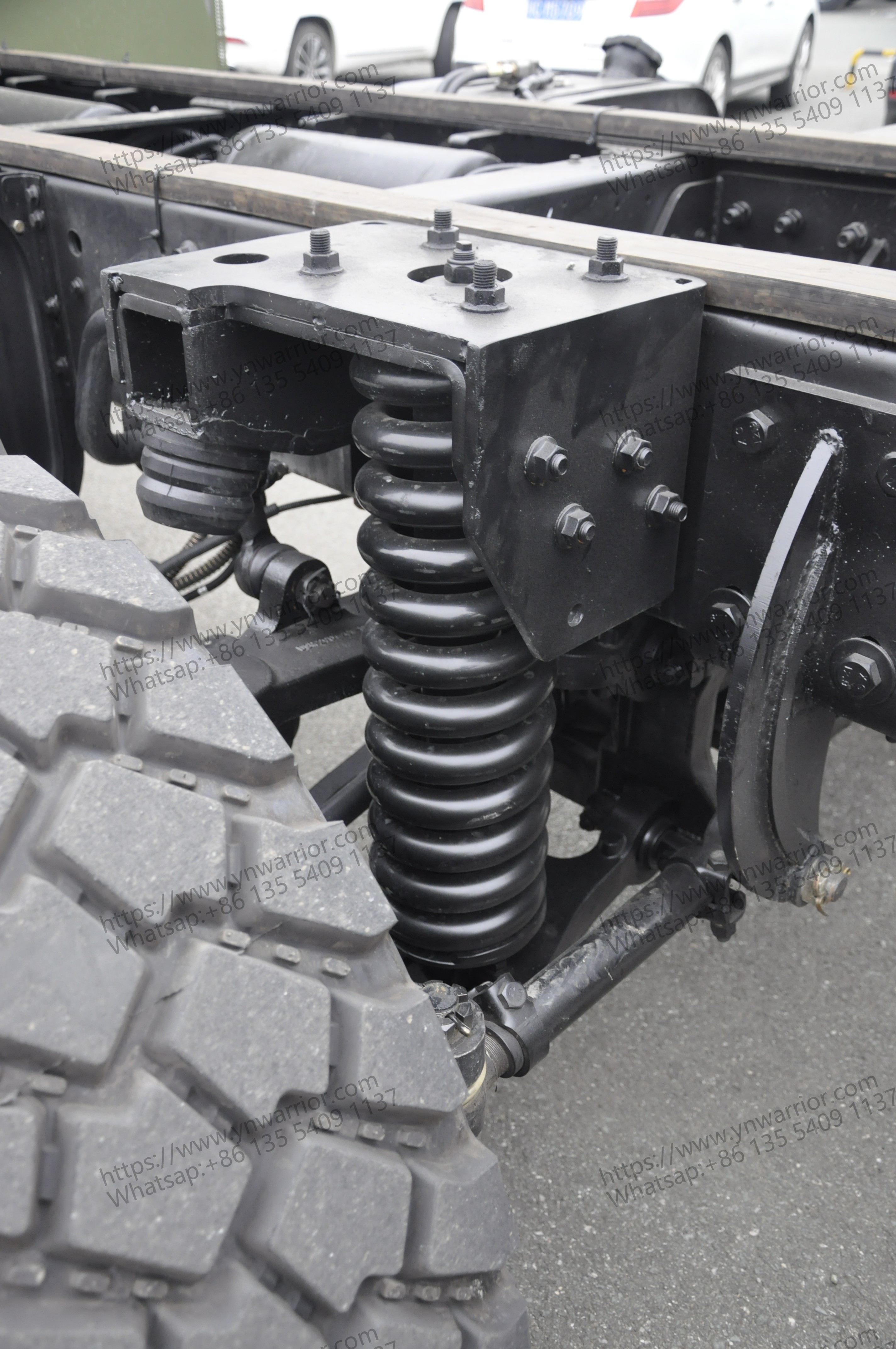 6X6 Independent suspension armored vehicle, coil suspension details