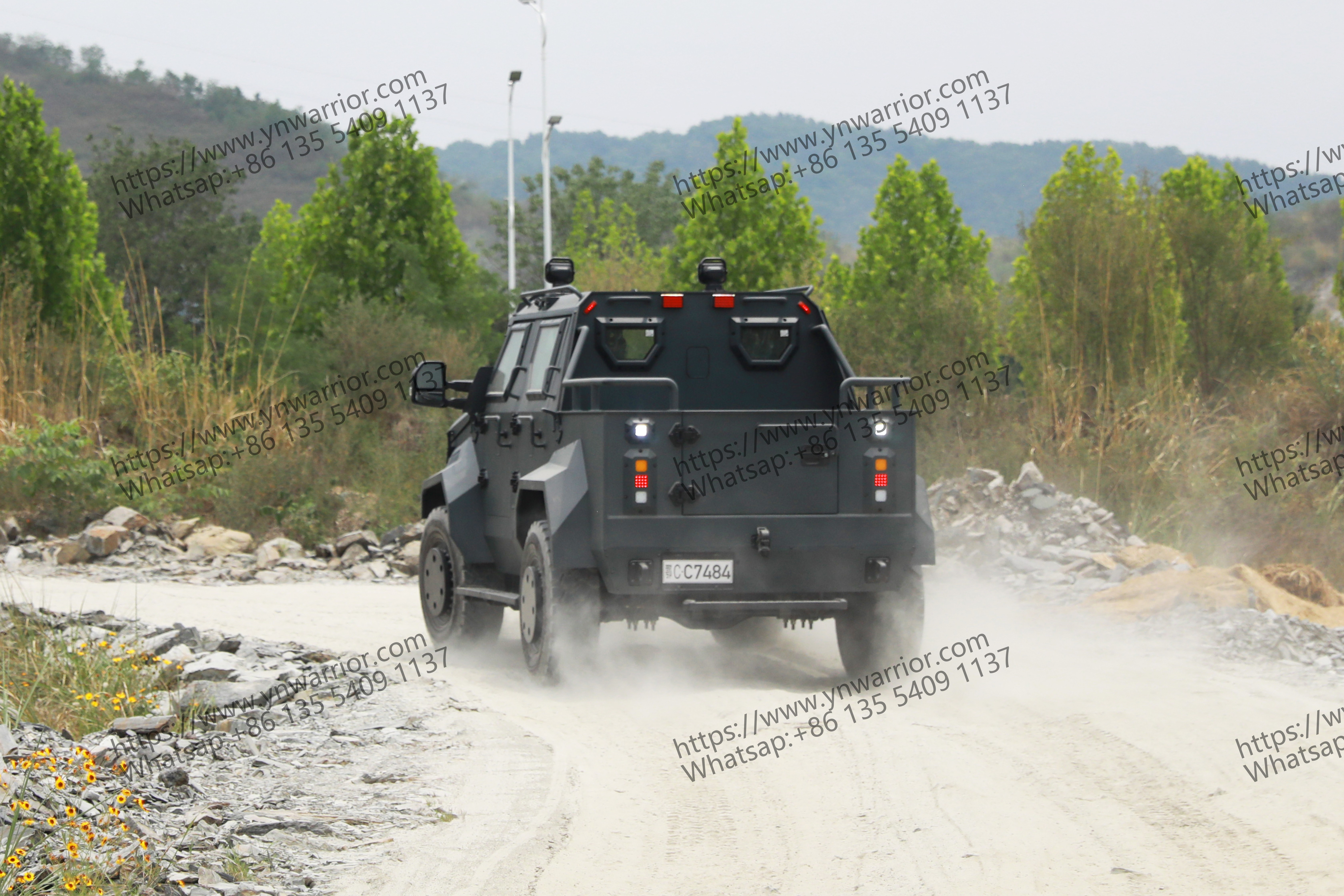 4x4 armored pick up automatic transmission customized