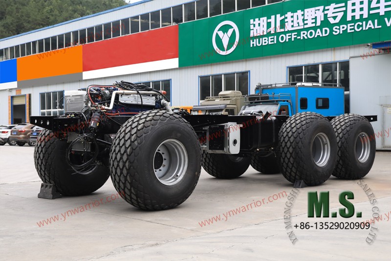 6x6 off-road massive rolling chassis for big armored vehicle