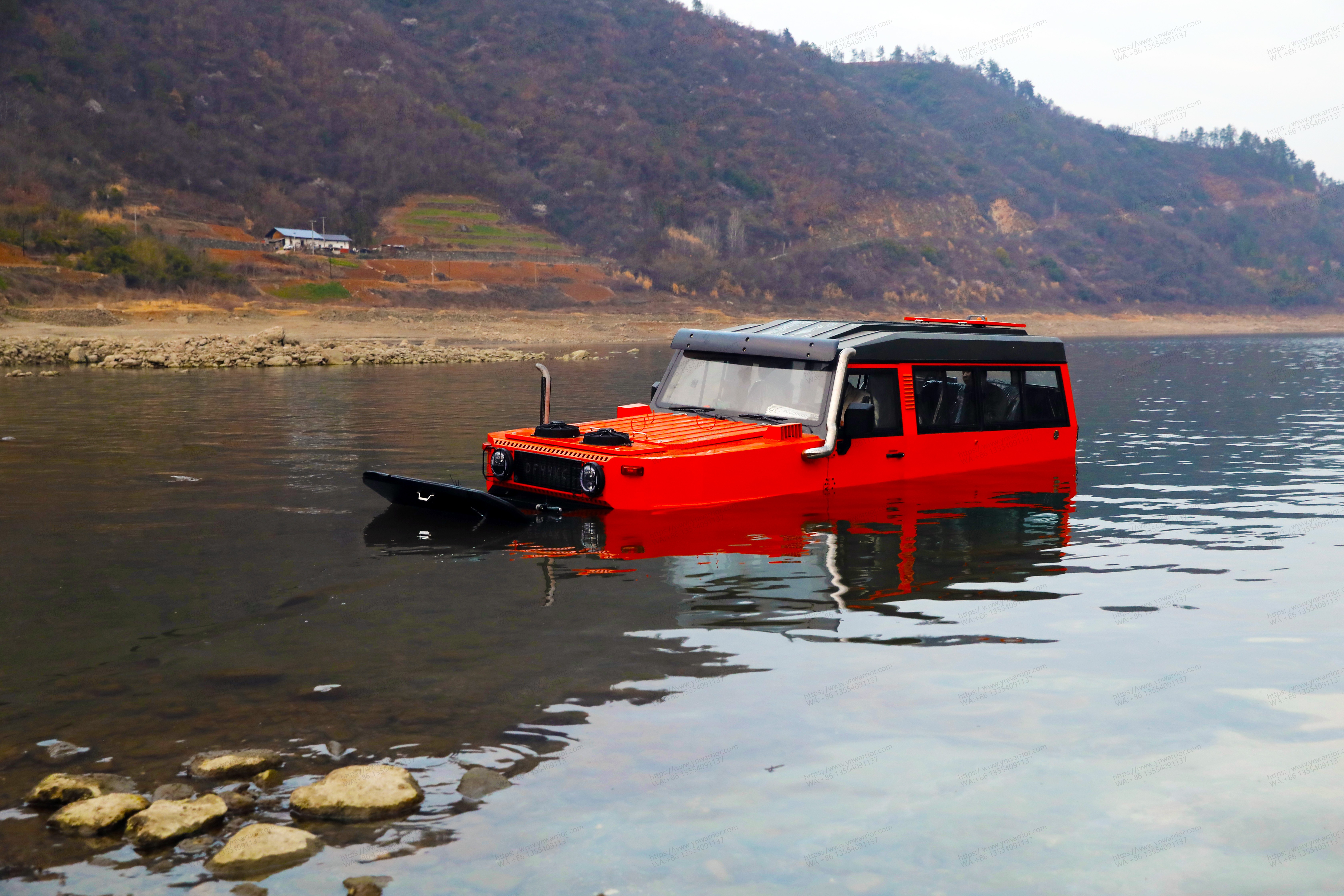 Chinese special vehicles flowing