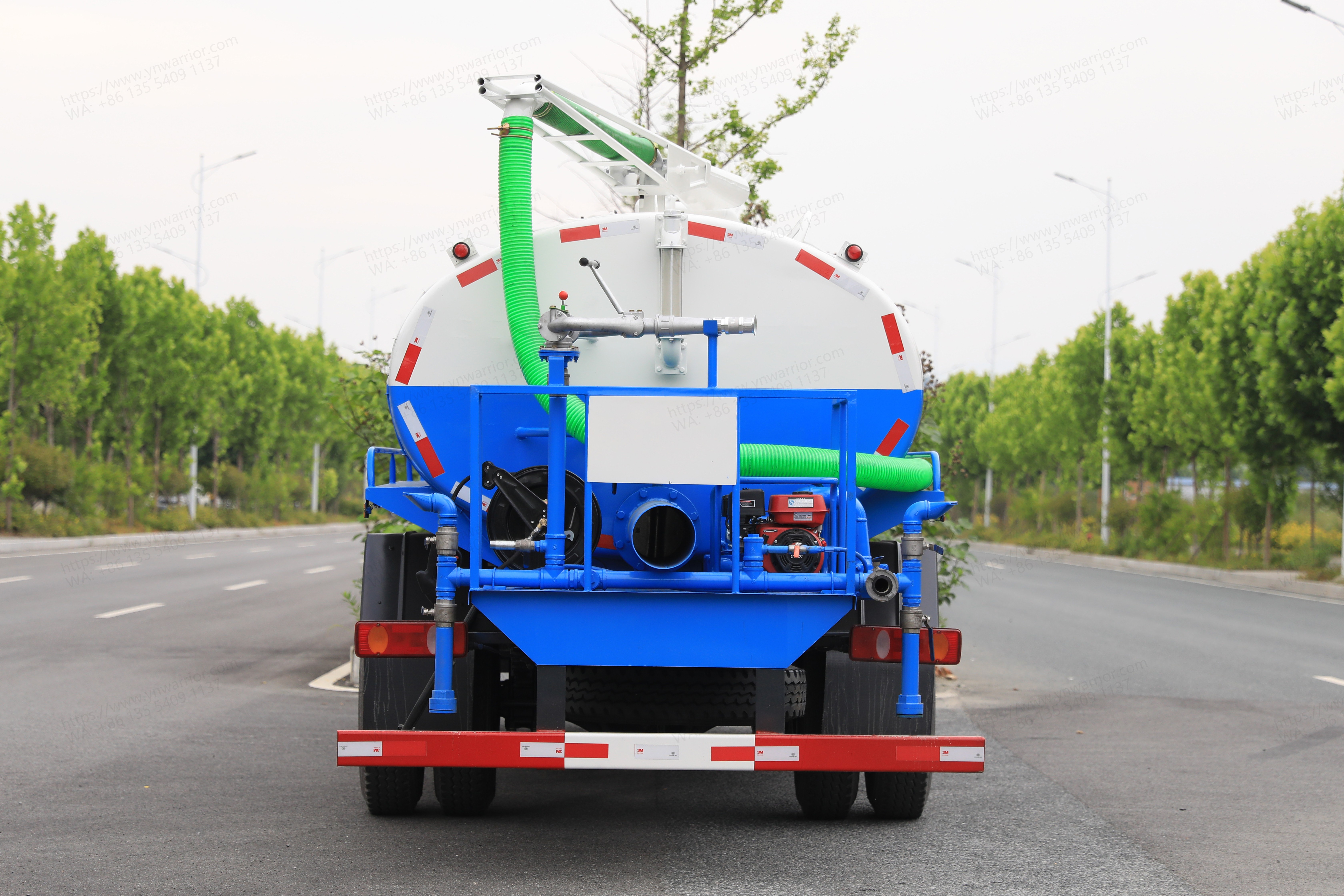 suction sewage truck electric control