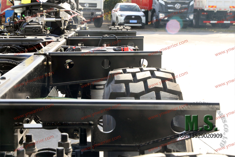 details of rolling chassis China made