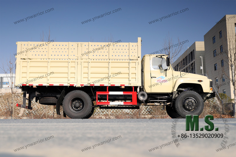 Dongfeng 4x4 off-road truck side perspective